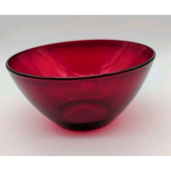Vtg Arcoroc France Ruby Red Large Cereal Bowl Christmas Holiday - Picture 1 of 6